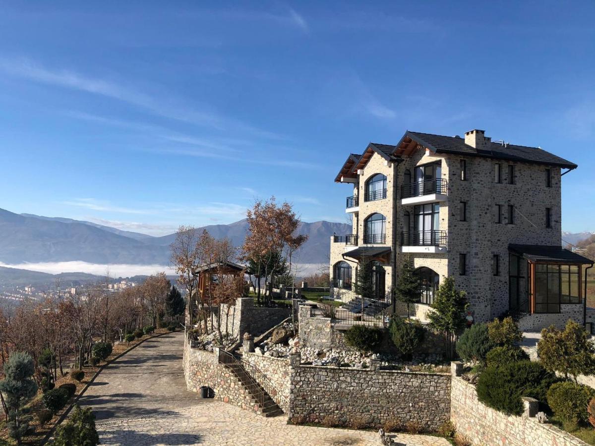 Hotel Bujtina Vrenezi Peshkopi Exterior foto