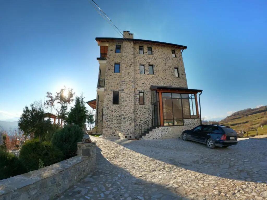 Hotel Bujtina Vrenezi Peshkopi Exterior foto