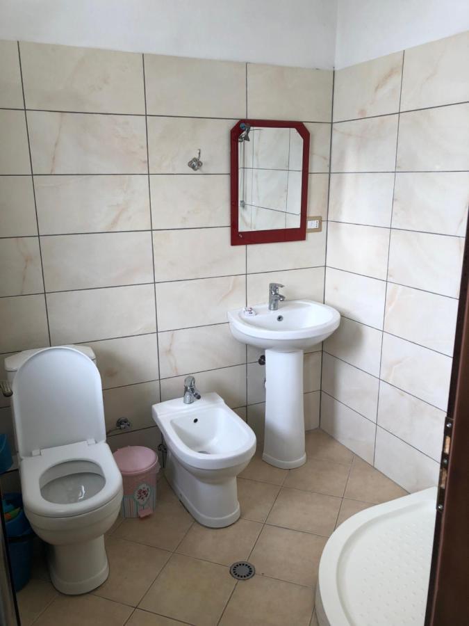 Hotel Bujtina Vrenezi Peshkopi Exterior foto